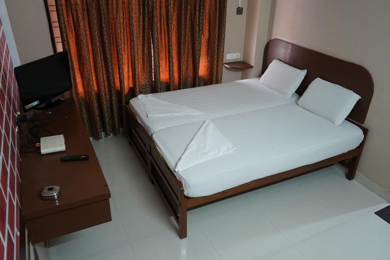 Sangeetha Tourist Home Thiruvananthapuram Kültér fotó