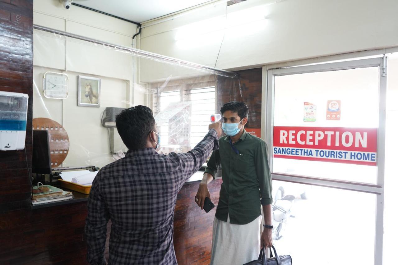 Sangeetha Tourist Home Thiruvananthapuram Kültér fotó