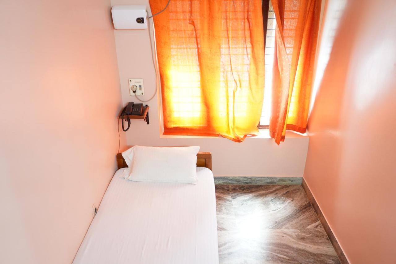 Sangeetha Tourist Home Thiruvananthapuram Kültér fotó
